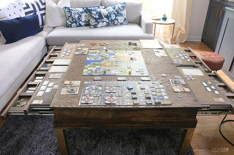 Coffee Table with pullouts