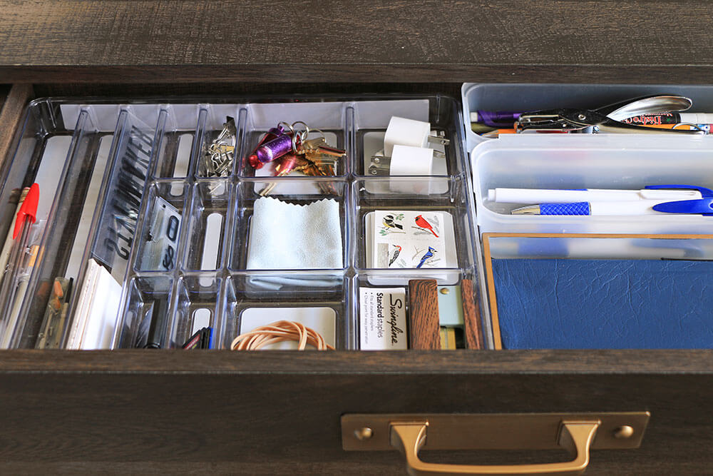 Desk drawer organized