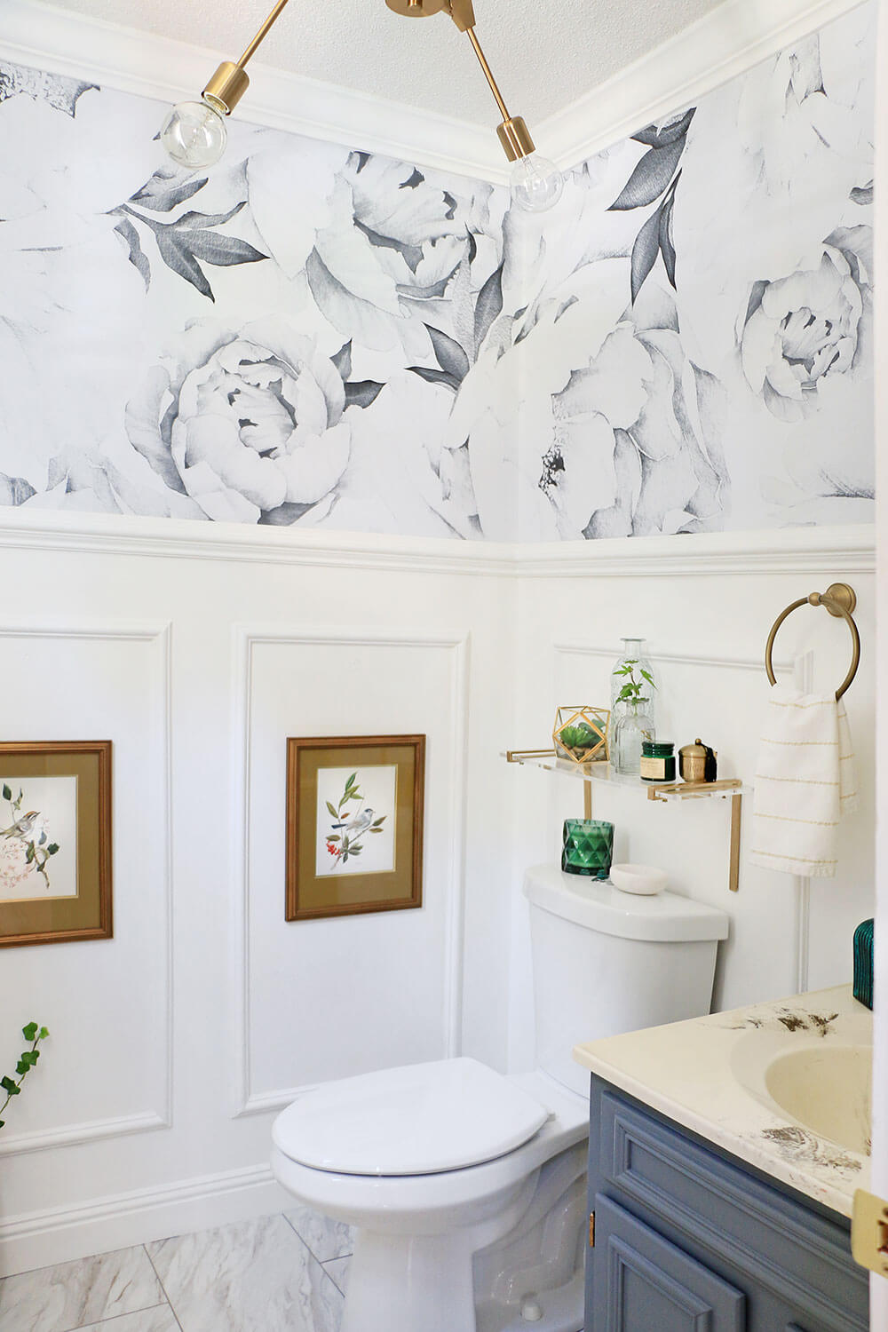 Half-Bathroom-with-wallpaper-and-molding